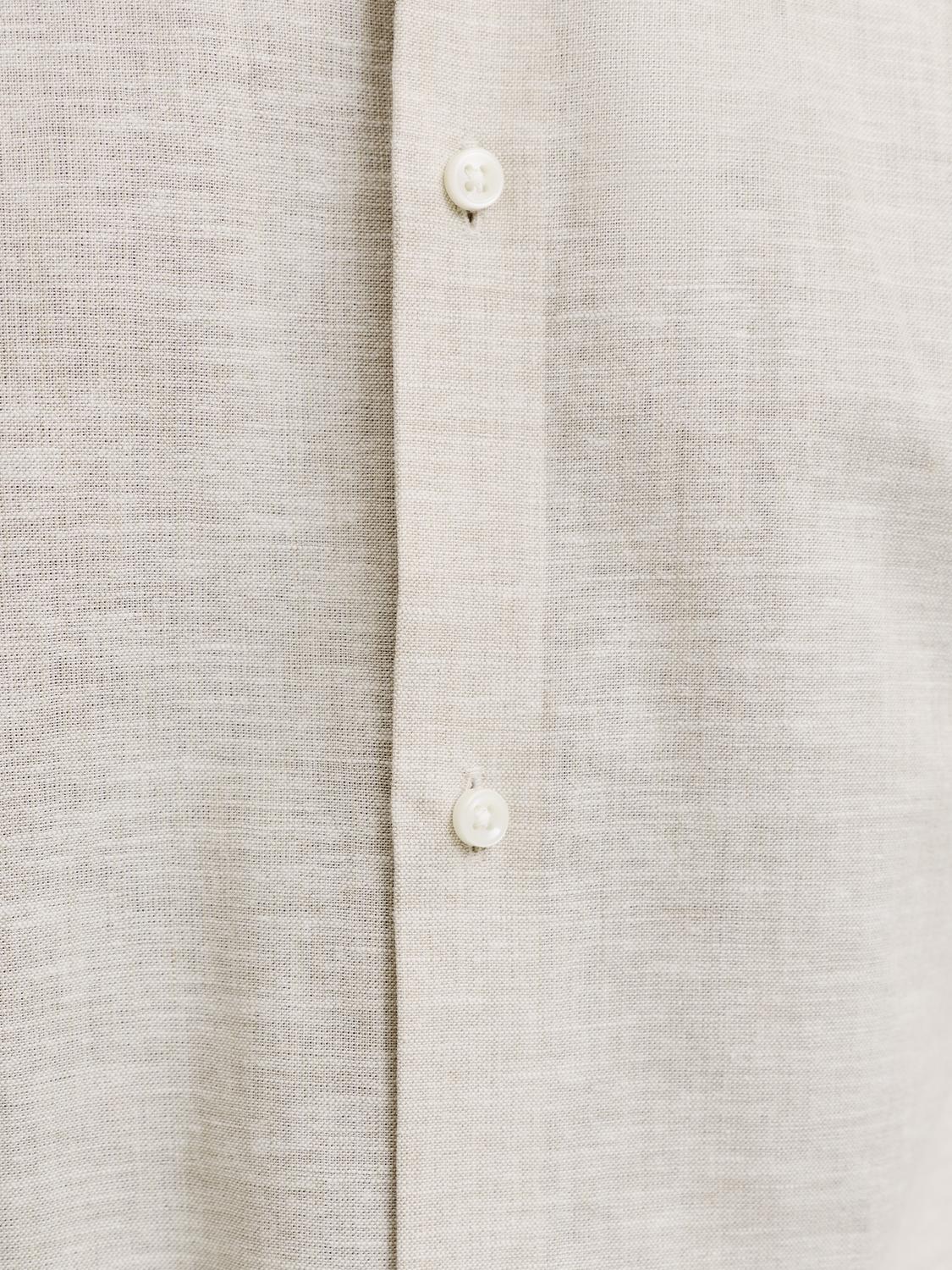 model_shot-detail